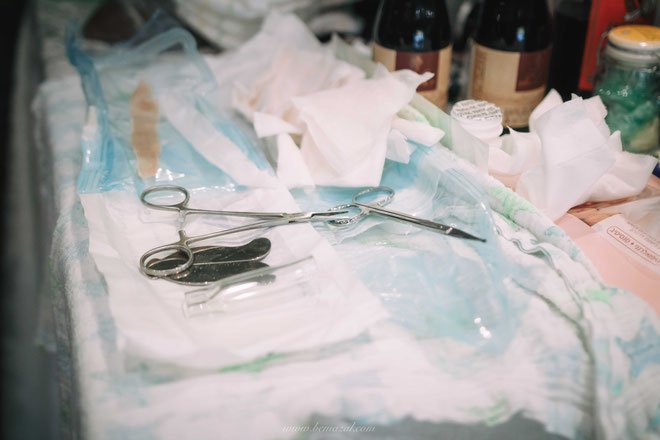 כלים של מוהל כולל המבחנה