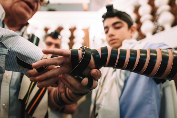 Bar mitzva synagogue italian jerusalem 38de98d6cb 682x455