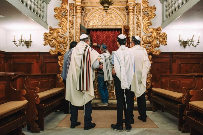 Bar mitzva synagogue italian jerusalem 3ab951f315 682x455