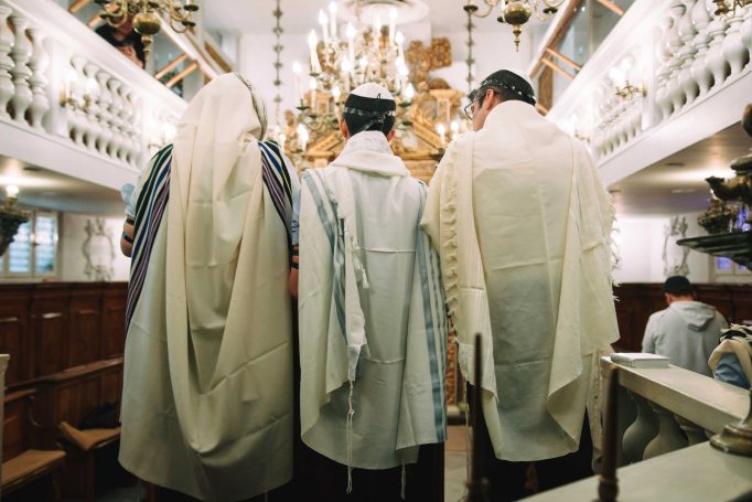 Bar mitzva synagogue italian jerusalem 83c220ac50 682x455