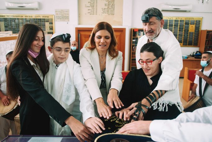 Bar mizvah synagogue kryat ono b9e08d3ee0 682x455