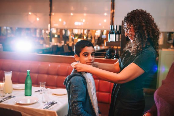 פלאשים מוסיפים המון לאווירה אם מוצבים נכון