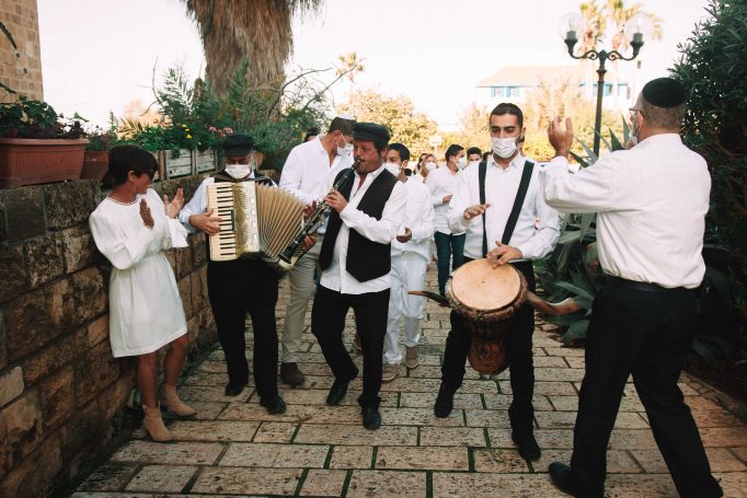 תהלוכה מתופפים