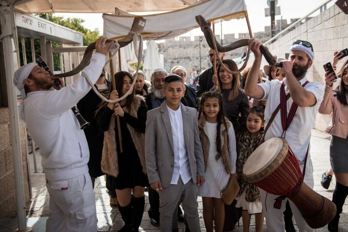 Bar mizvah naorai western wall 1bfc2c4e05 682x455