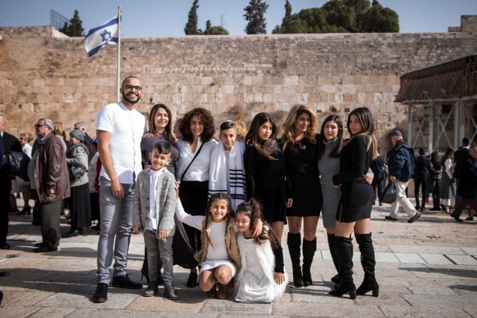 Bar mizvah naorai western wall b97642bbf9 682x455