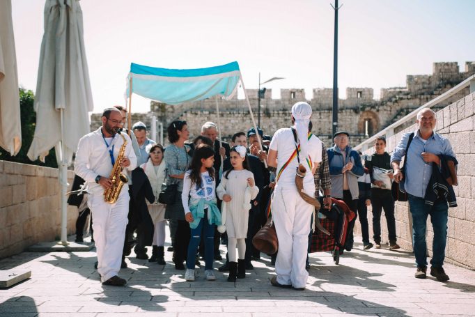 Exciting bar mitzvah western wall 55883d3656 682x455