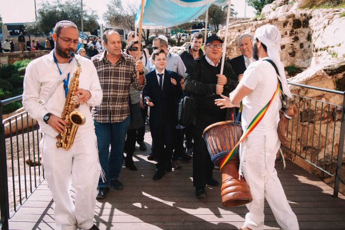 Exciting bar mitzvah western wall 60e695094f 682x455