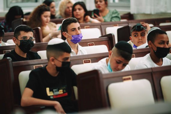 מוכנים ומתרגשים | עליה לתורה בבית כנסת באשקלון