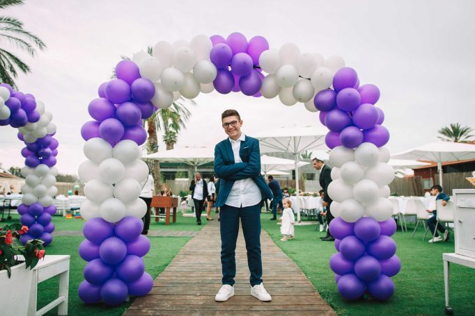 A crazy bar mitzvah photography in mishmar hashiva 0707f06f24 682x455