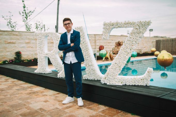 A crazy bar mitzvah photography in mishmar hashiva 3010fbd5eb 682x455