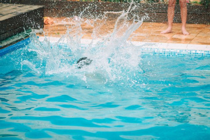 A crazy bar mitzvah photography in mishmar hashiva 6ad1bf5f44 682x455