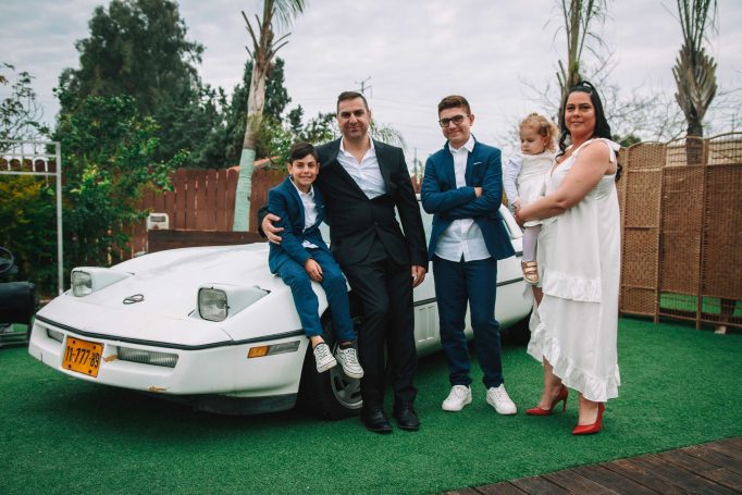 A crazy bar mitzvah photography in mishmar hashiva b1ae16fea4 682x455