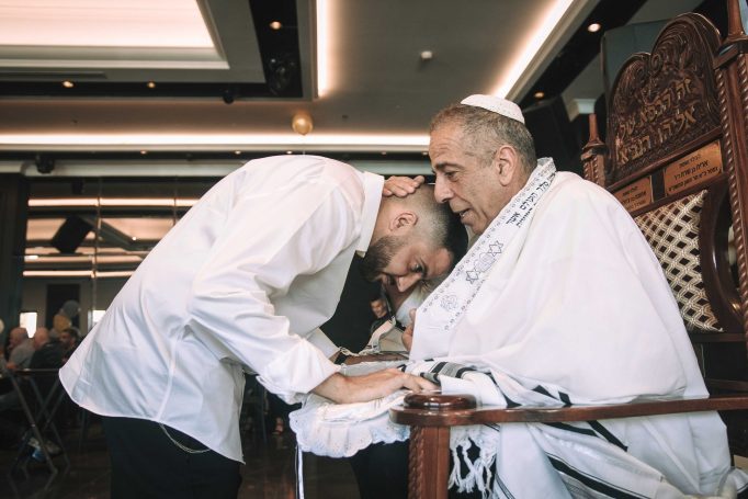 A story of brit milah photography in oriana or yehuda cebc3013af 682x455