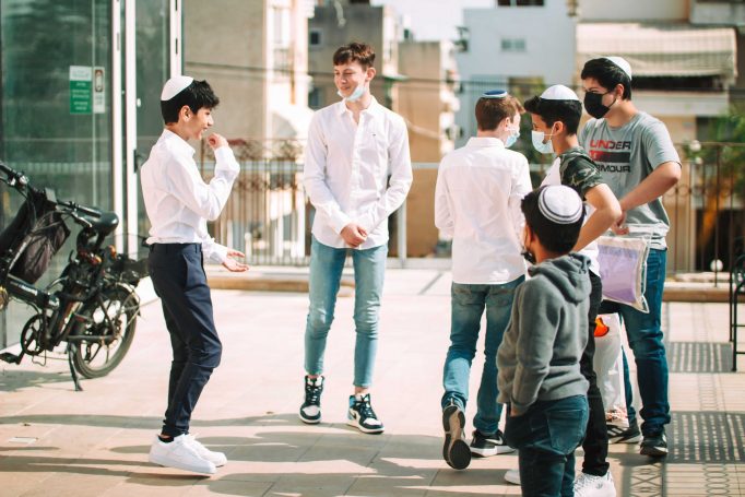 Exciting bar mitzvah with a personal story fdd18e1768 682x455