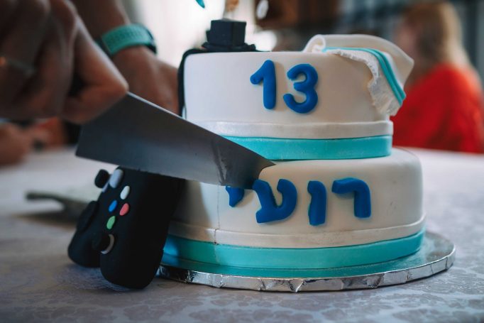 Mothers story bar mitzvah photo leonardo hotel ashdod 2169c7e0d6 682x455