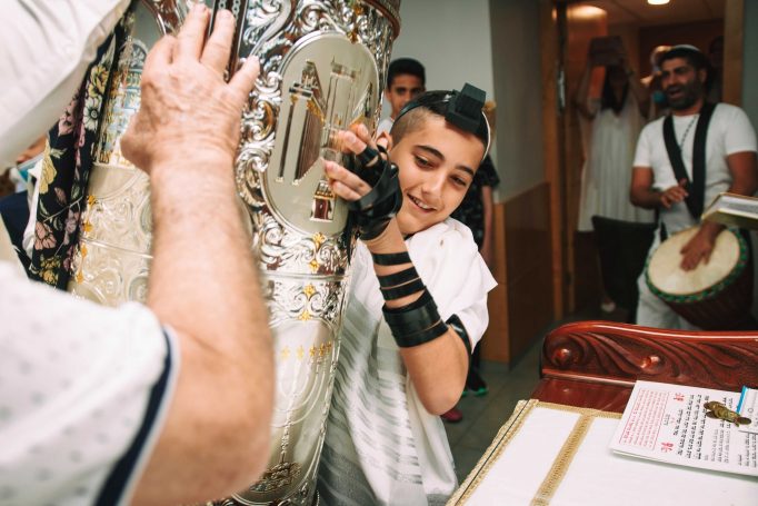 Mothers story bar mitzvah photo leonardo hotel ashdod 57f7a044c6 682x455