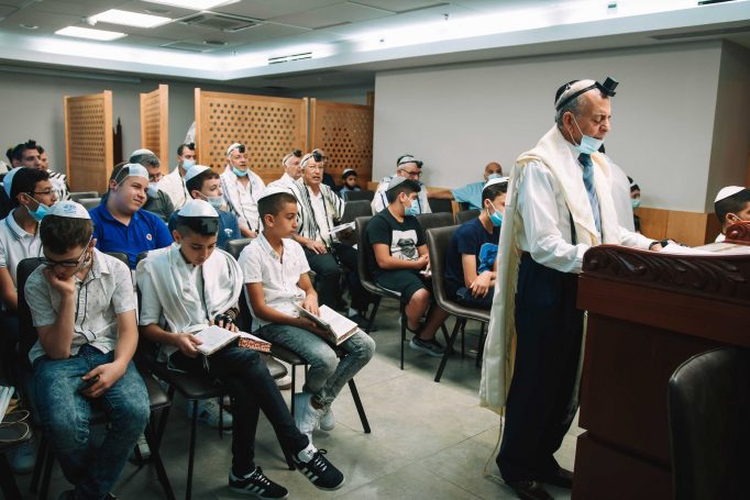 Mothers story bar mitzvah photo leonardo hotel ashdod 8f2c5ebf97 682x455