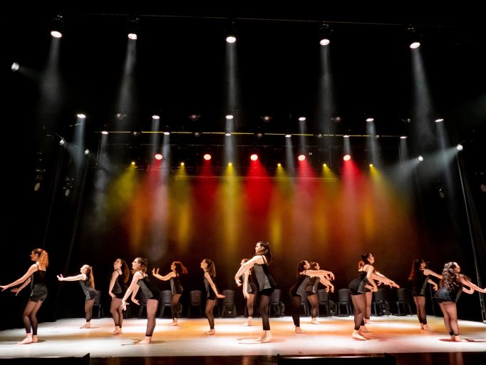 Photography of dance event hod hasharon fd51a8a726 682x512