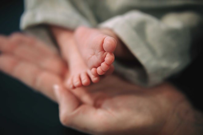 צילומי ניו בורן לפני הברית - לא תזהו כי צולם בתוך בית