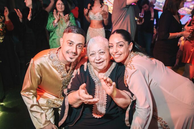 Photography hina the one netanya 0ad6c95b22 682x455