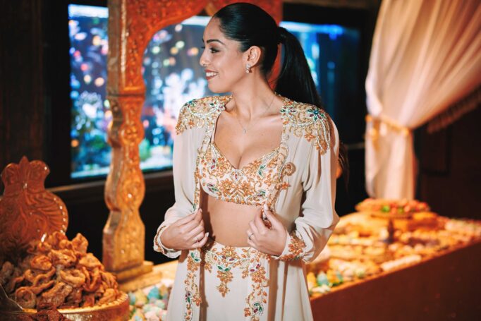 Photography hina the one netanya 1b78f77d0a 682x455