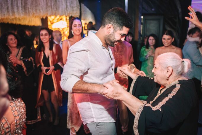 Photography hina the one netanya 7e496a1d12 682x455