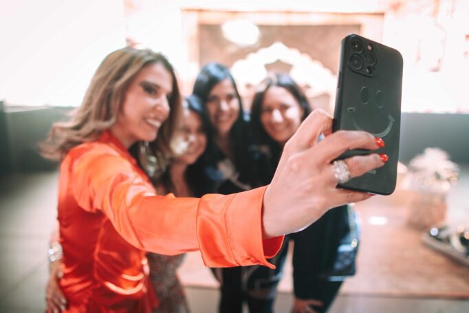 Photography hina the one netanya ecd03028b6 682x455