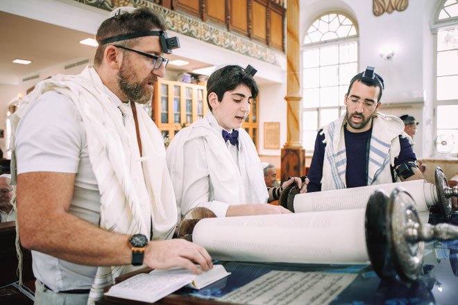 Bar mitzvah at the great synagogue of rehovot 4933f3ed22