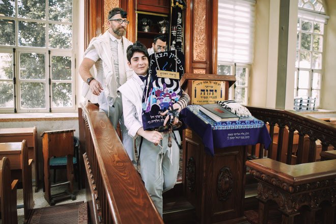 Bar mitzvah at the great synagogue of rehovot 80d409107e