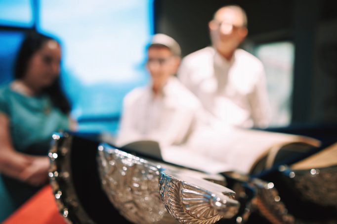 A reform bar mitzvah in tsipri national park 589e088644 682x455