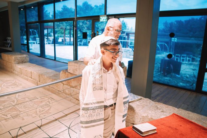 A reform bar mitzvah in tsipri national park 6b05203994 682x455