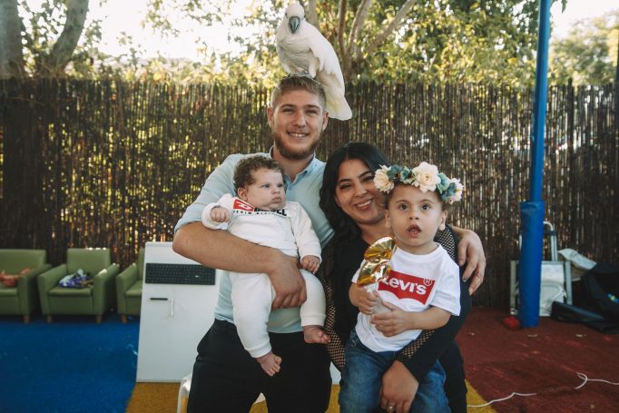 כל המשפחה והחוגג